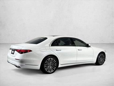 Used 2024 Mercedes-Benz S 580 4MATIC Sedan image 5