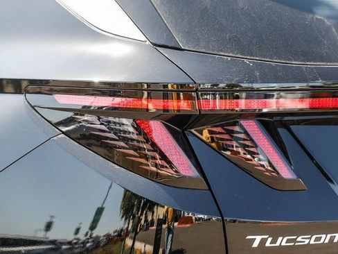 New 2026 Hyundai Tucson Limited AWD/4WD image 10