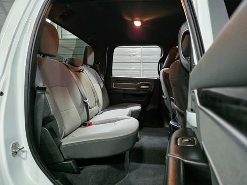 Used 2023 RAM 2500 Big Horn w/ Level 1 Equipment Group image 20