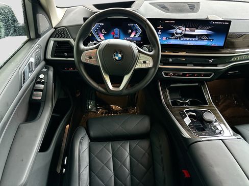 Certified 2024 BMW X7 xDrive40i AWD/4WD image 24