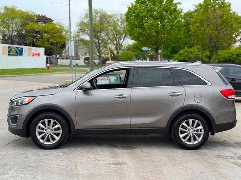 Used 2016 Kia Sorento AWD image 7