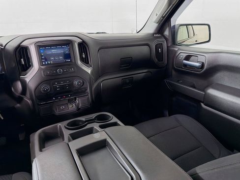 Used 2019 Chevrolet Silverado 1500 Custom Trail Boss w/ Custom Convenience Package AWD/4WD image 26