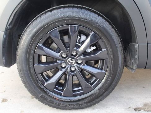 Used 2024 MAZDA CX-50 AWD 2.5 S w/ Preferred Package image 9