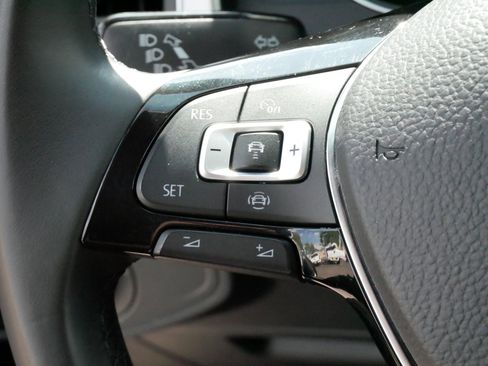 Used 2019 Volkswagen Atlas SE AWD/4WD image 25