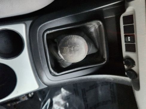 Used 2012 Toyota Tacoma 2WD Access Cab image 9