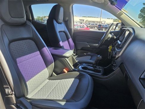 Used 2017 Chevrolet Colorado Z71 image 20