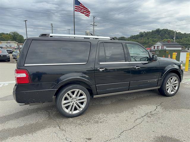 Used 2017 Ford Expedition Max Platinum AWD/4WD image 3