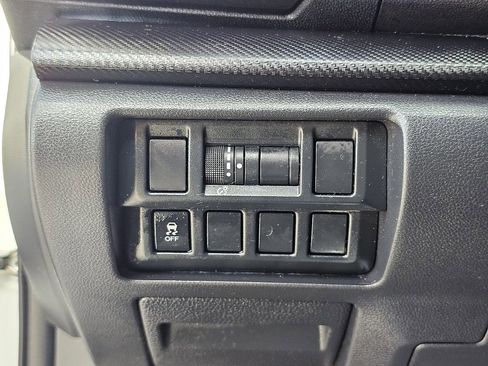 Used 2021 Subaru Crosstrek 2.0i Premium w/ Popular Package #2 image 25