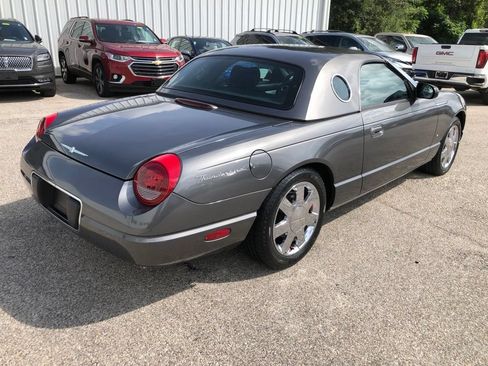 Used 2003 Ford Thunderbird RWD image 3