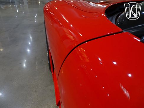 Used 2001 Chevrolet Corvette Convertible w/ Preferred Equipment Group2 image 39