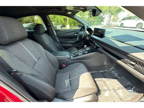 Used 2024 Honda Accord Sport image 18