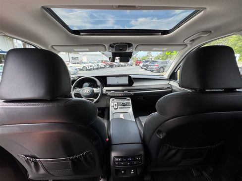 Used 2023 Hyundai Palisade SEL FWD image 23