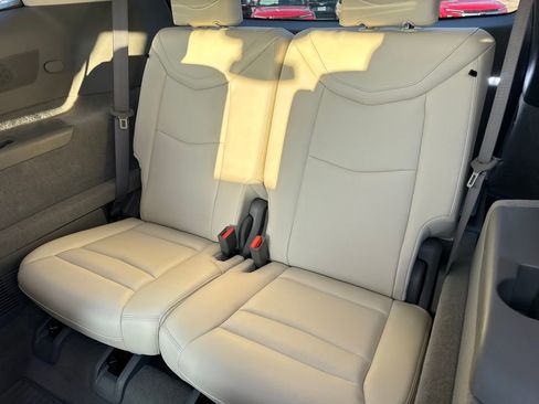 Certified 2023 Cadillac XT6 Premium Luxury image 14