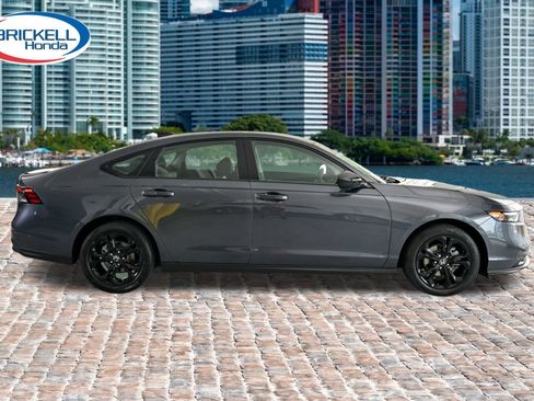 Used 2025 Honda Accord SE image 12
