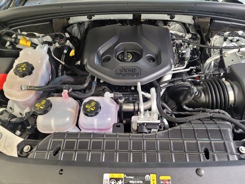 Used 2022 Jeep Grand Cherokee Limited 4xe w/ Luxury Tech Group II AWD/4WD image 30