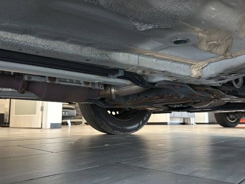 Used 2015 Nissan Rogue S FWD image 35