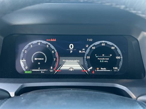 Used 2025 Toyota Tacoma TRD Sport w/ TRD Sport Upgrade Package image 22