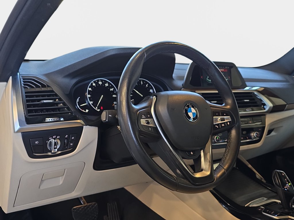 Used 2019 BMW X3 xDrive30i AWD/4WD image 19