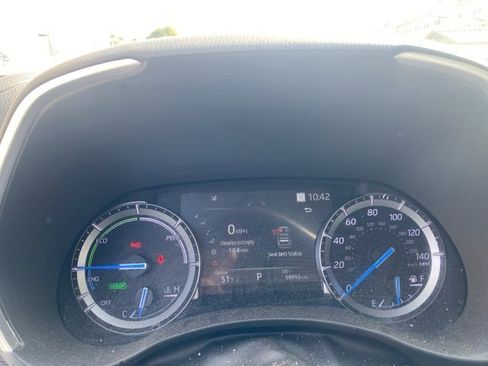 Used 2021 Toyota Highlander XLE image 7