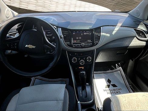 Used 2020 Chevrolet Trax LS w/ Tint and Cruise Package image 15