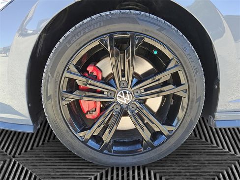 Used 2022 Volkswagen Jetta GLI Autobahn w/ GLI Black Package image 14