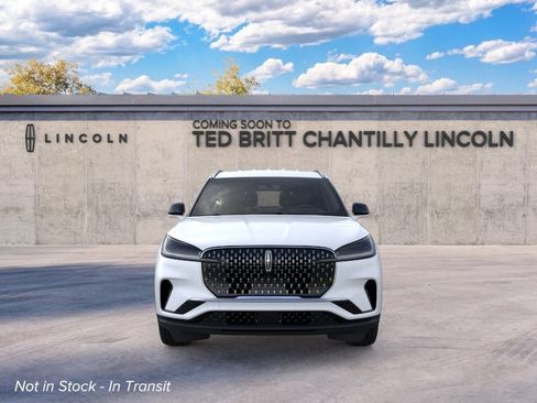 New 2026 Lincoln Aviator AWD image 3