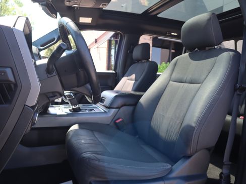 Used 2016 Ford F150 XLT w/ Equipment Group 302A Luxury AWD/4WD image 28