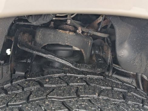 Used 2013 Ford F150 XLT w/ Luxury Equipment Group image 14