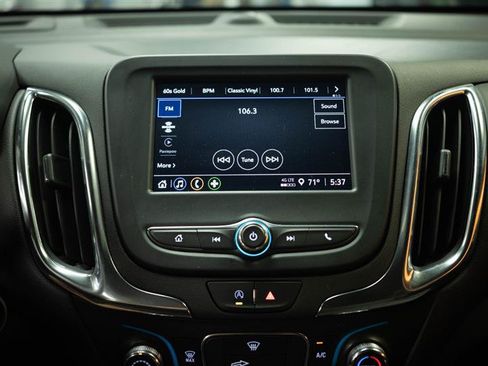 Used 2023 Chevrolet Equinox LT FWD image 20