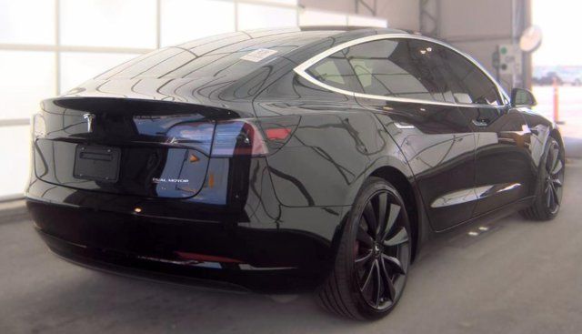 Used 2020 Tesla Model 3 Performance AWD/4WD image 2