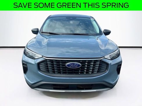 Certified 2024 Ford Escape Active AWD/4WD image 2