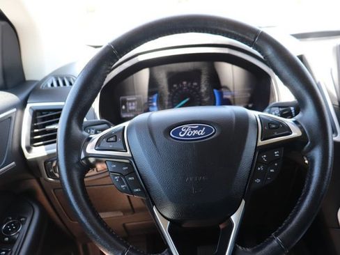 Used 2024 Ford Edge SEL AWD/4WD image 18