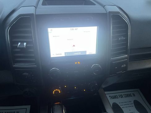 Used 2020 Ford F150 XLT w/ Equipment Group 302A Luxury AWD/4WD image 25