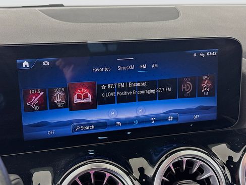 Used 2024 Mercedes-Benz GLA 250 GLA 250 image 21