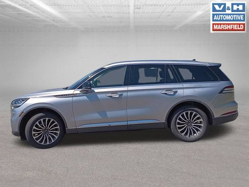 Used 2023 Lincoln Aviator Reserve AWD/4WD image 24