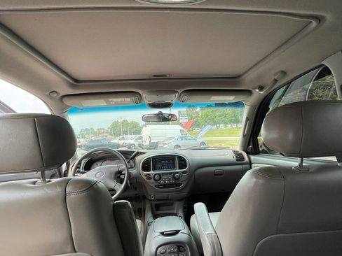 Used 2002 Toyota Sequoia Limited RWD image 36