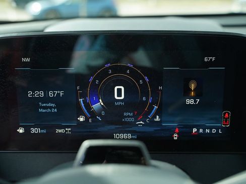 Used 2025 Chevrolet Traverse RS AWD/4WD image 30