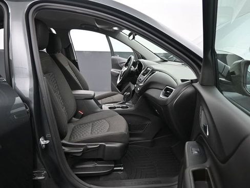 Used 2019 Chevrolet Equinox LT AWD/4WD image 18