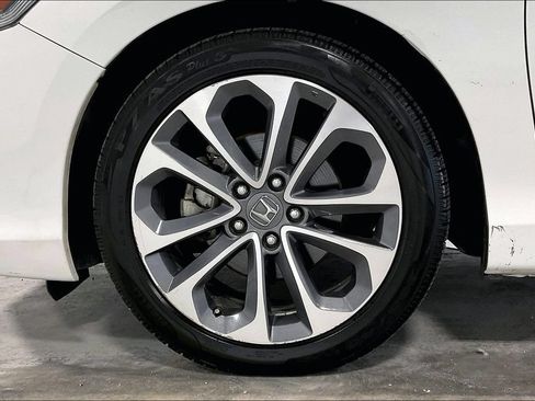 Used 2014 Honda Accord Sport image 10