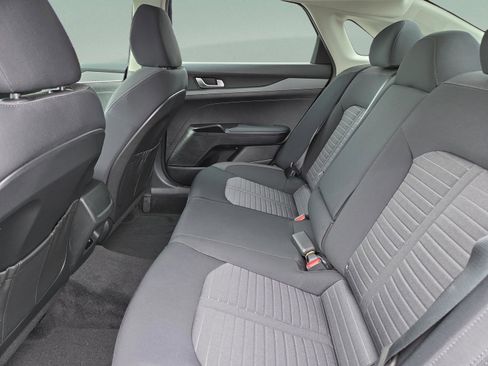 New 2026 Kia K5 LXS image 28