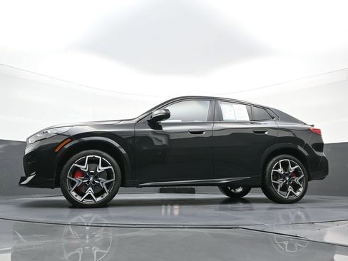 Used 2025 BMW X2 M35i w/ Premium Package image 26