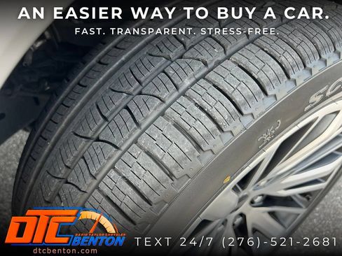Used 2025 Jeep Grand Wagoneer 4WD image 39