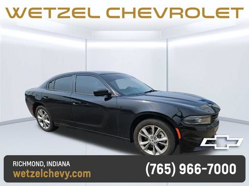 Used 2023 Dodge Charger SXT w/ Cold Weather Package AWD/4WD image 3