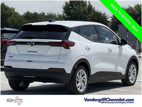 New 2027 Chevrolet Bolt LT FWD image 4