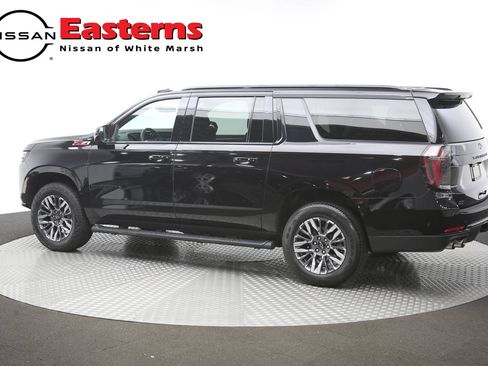 Used 2025 Chevrolet Suburban Z71 AWD/4WD image 66