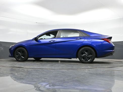 Used 2023 Hyundai Elantra Blue FWD image 46