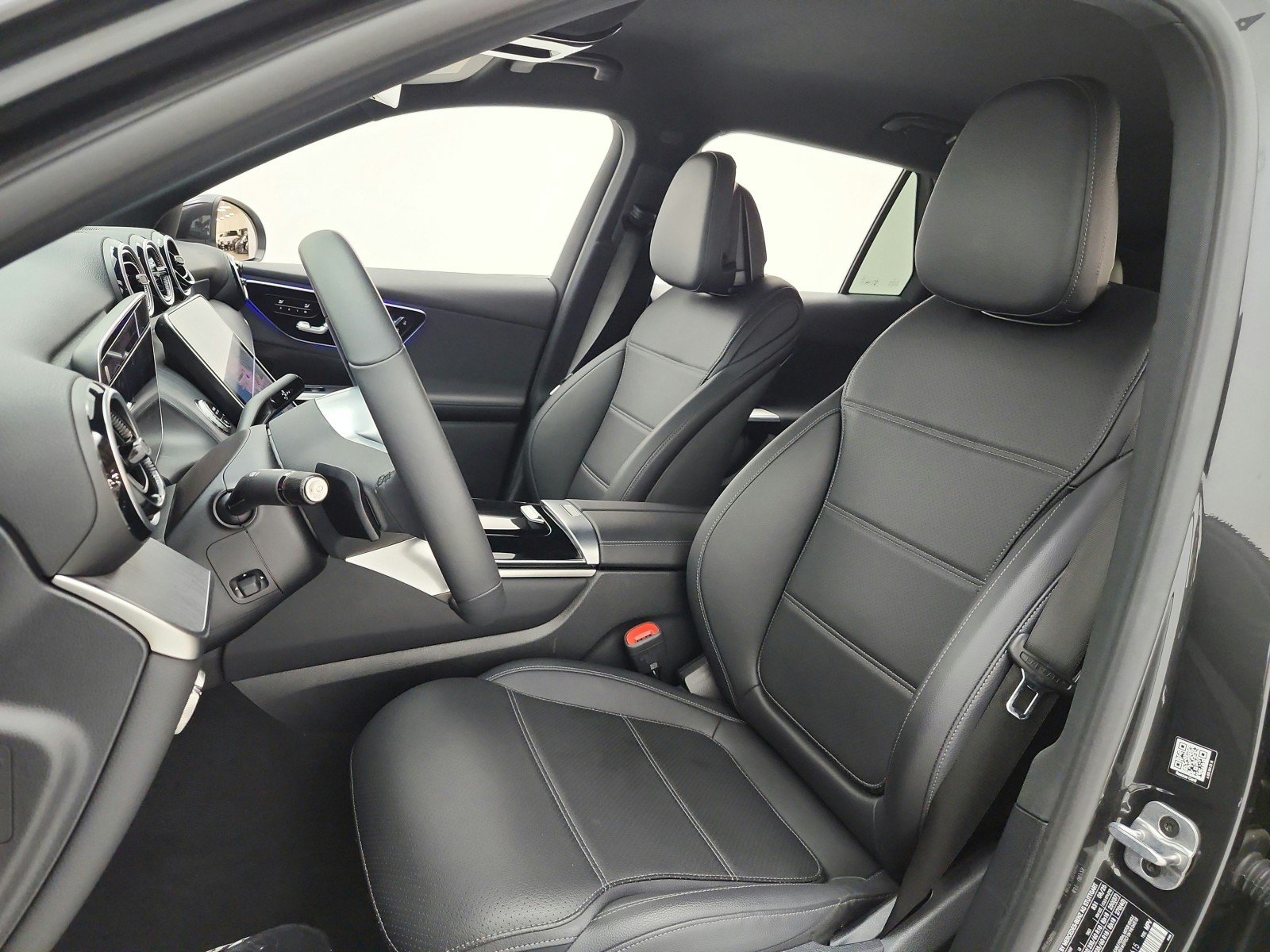 Certified 2026 Mercedes-Benz GLC 300 image 15