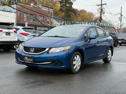 Used 2013 Honda Civic LX image 1