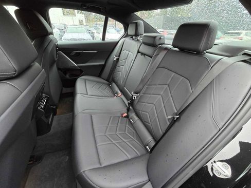 Used 2024 BMW i5 eDrive40i w/ M Sport Package image 19