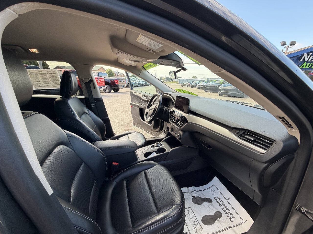 Used 2020 Ford Escape SEL AWD/4WD image 12
